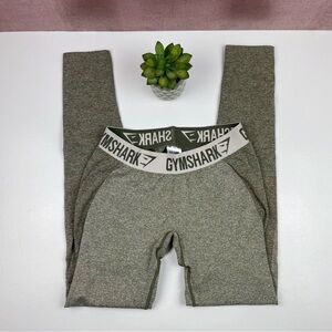 GymShark Green Gray Workout Athletic Leggings Pants Women Medium